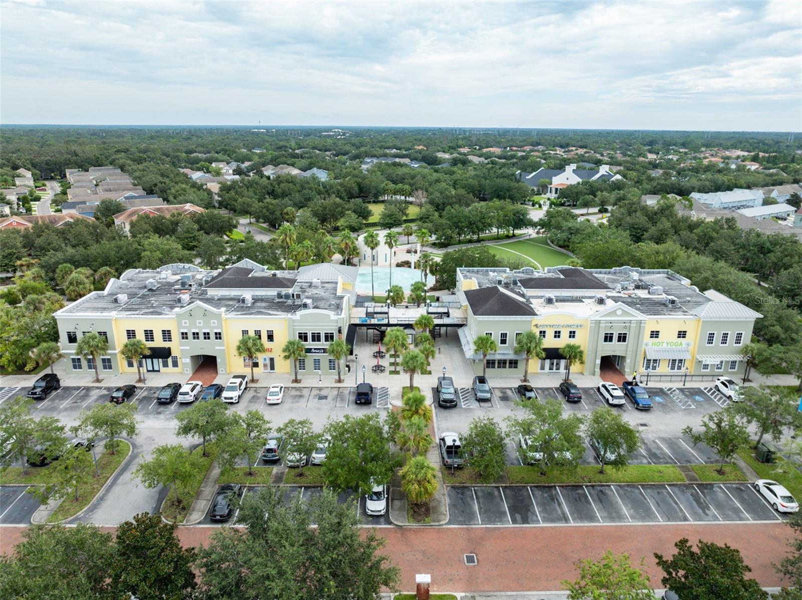 FISHHAWK RANCH TOWNCENTER PHAS - Residential