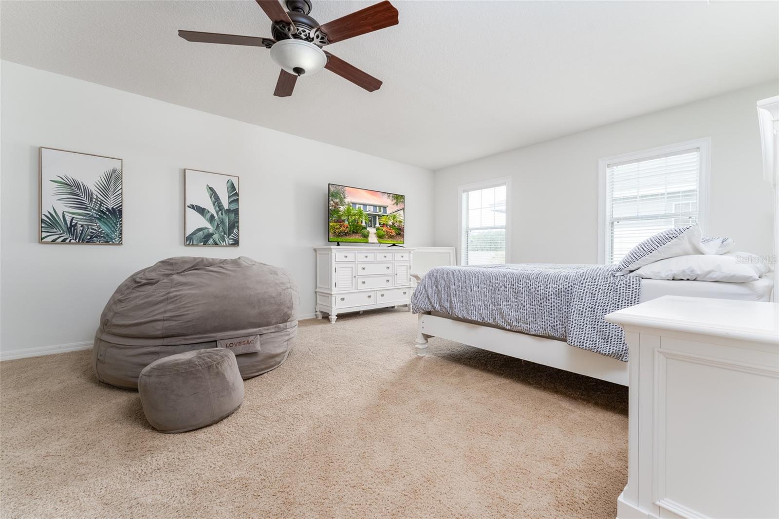 FISHHAWK RANCH TOWNCENTER PHAS - Residential