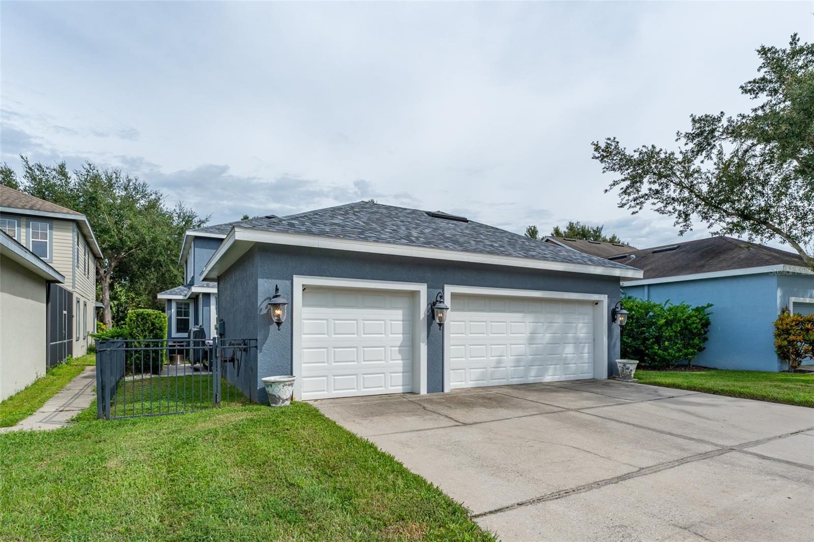 FISHHAWK RANCH TOWNCENTER PHAS - Residential