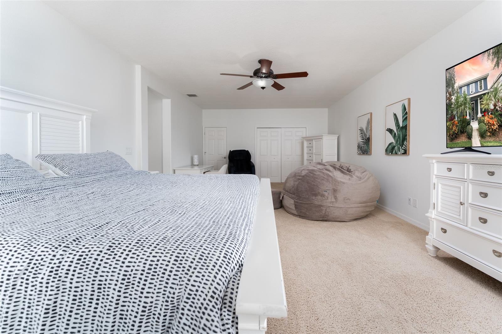 FISHHAWK RANCH TOWNCENTER PHAS - Residential