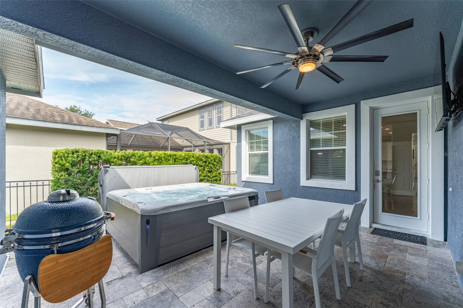 FISHHAWK RANCH TOWNCENTER PHAS - Residential