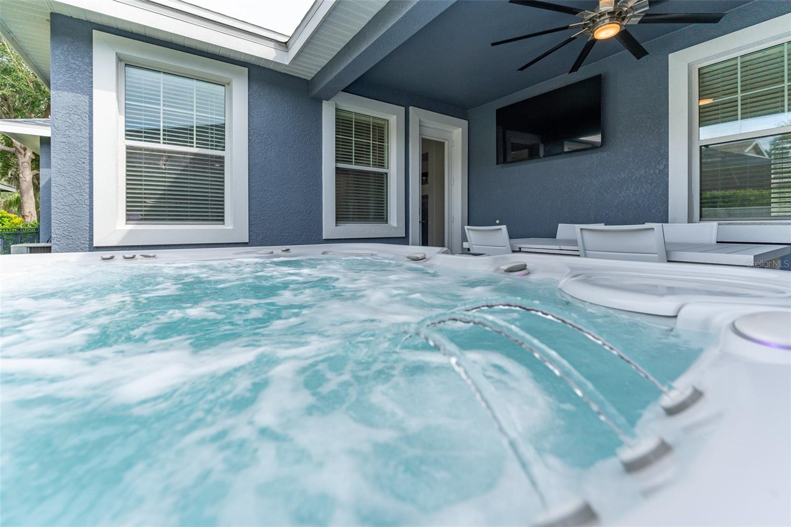 FISHHAWK RANCH TOWNCENTER PHAS - Residential