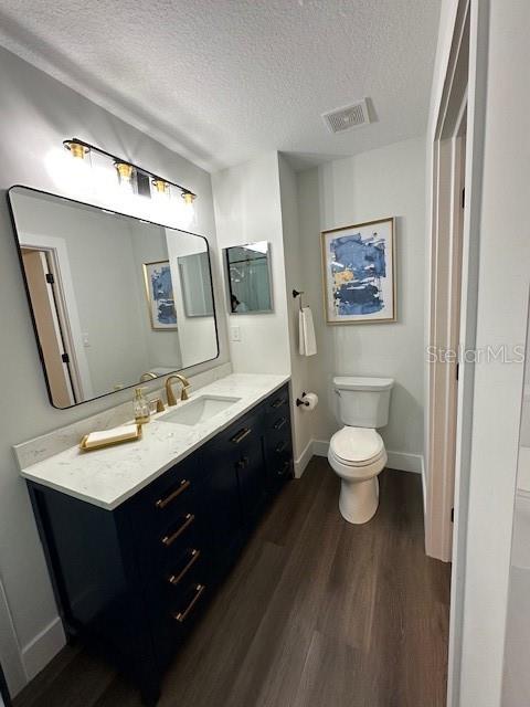 CORDOBA AT BEACH PARK A CONDOM - Residential Lease