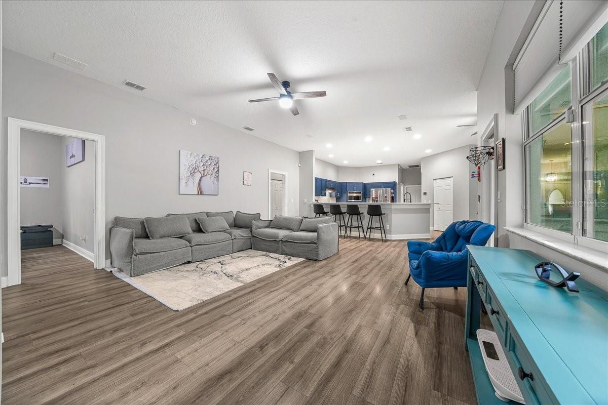 RAINBOW SPGS - Residential