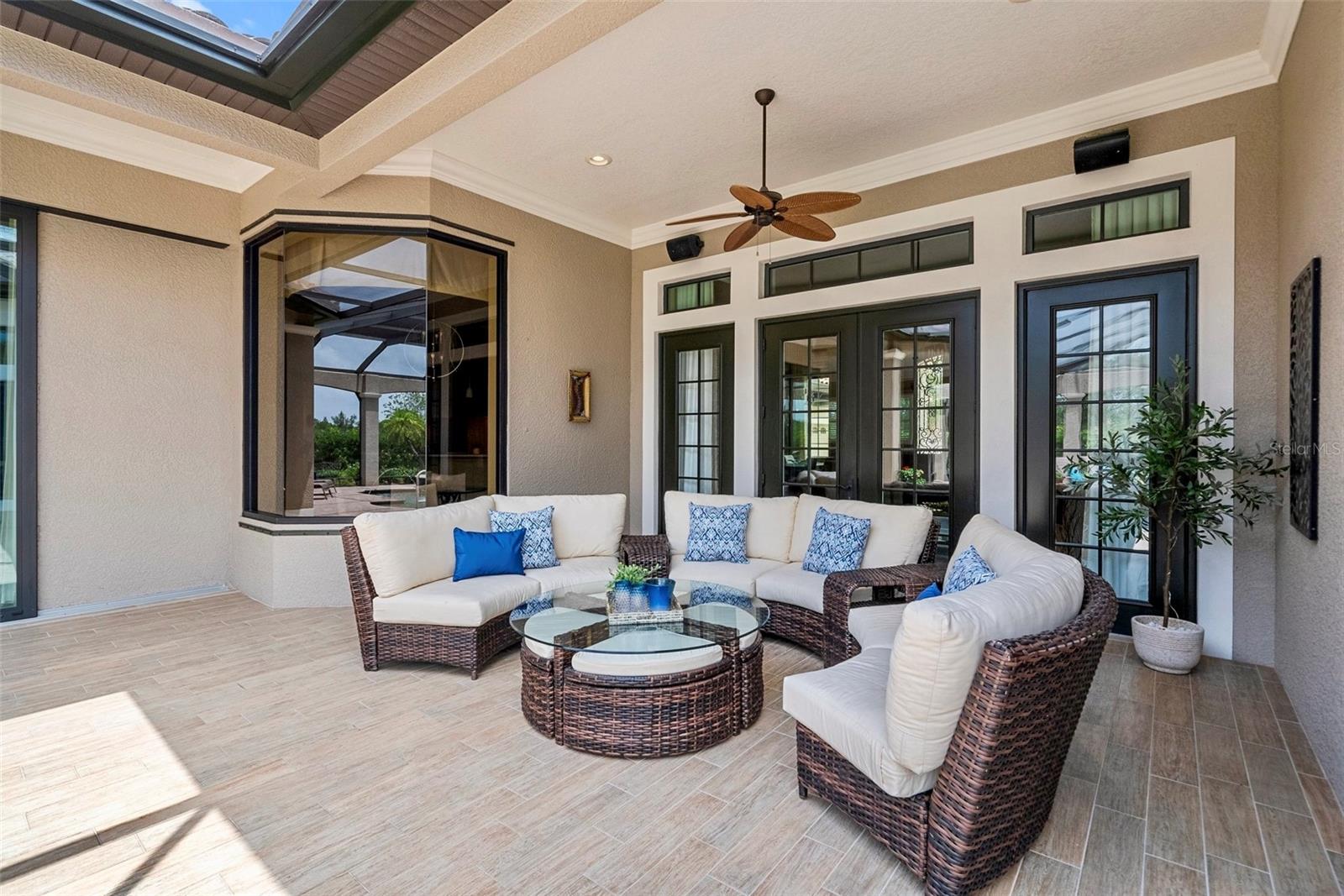 LACANTERA - Residential