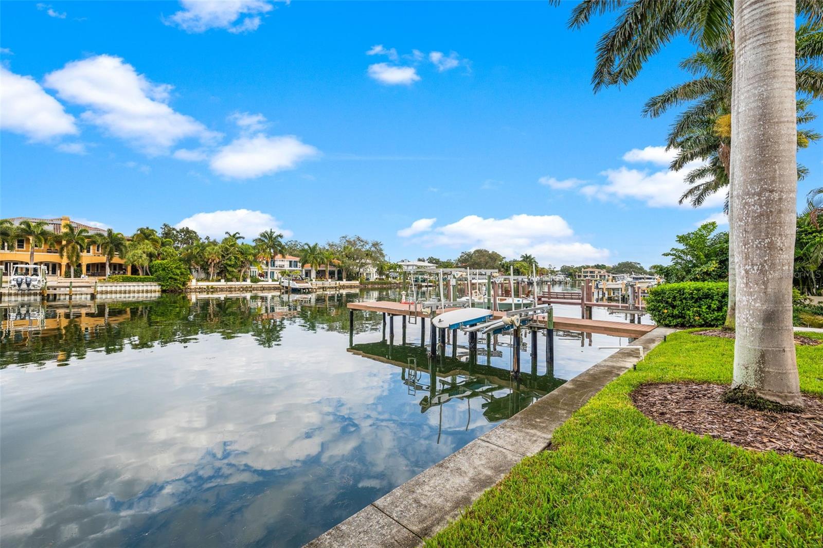 SNELL ISLE BRIGHTWATERS SEC 1 REP - Residential