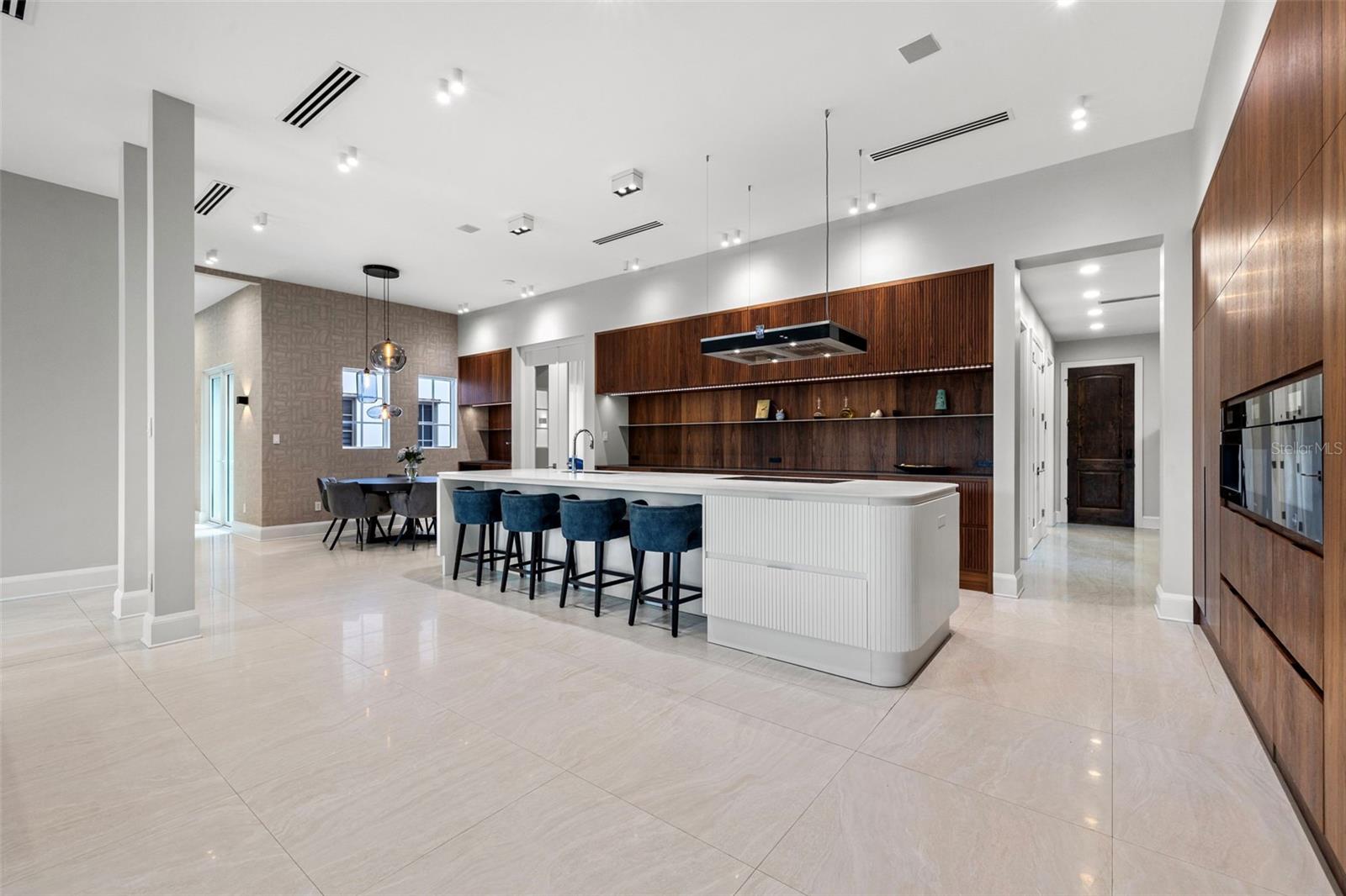 SNELL ISLE BRIGHTWATERS SEC 1 REP - Residential