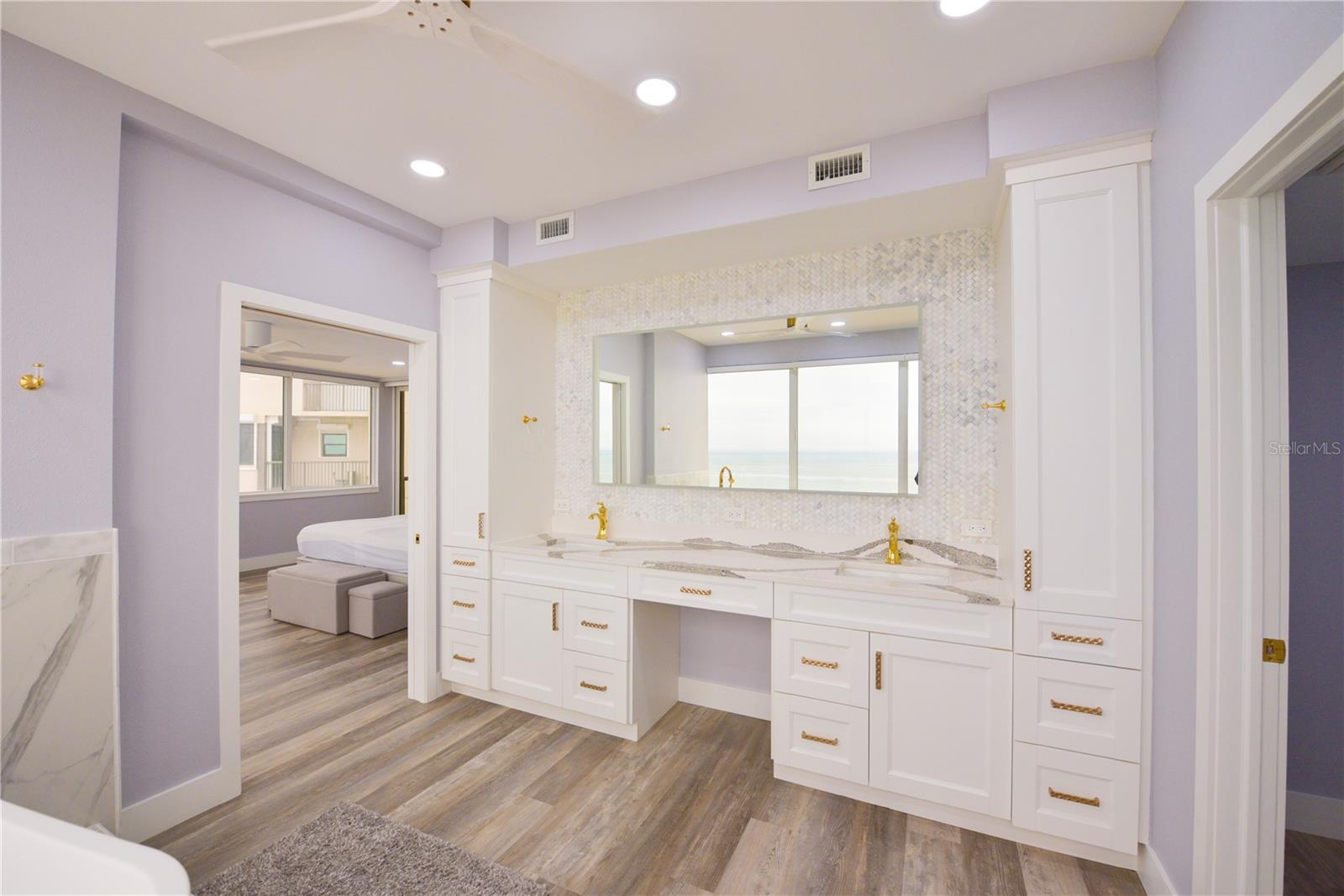 DANS ISLAND ON SAND KEY CONDO - Residential