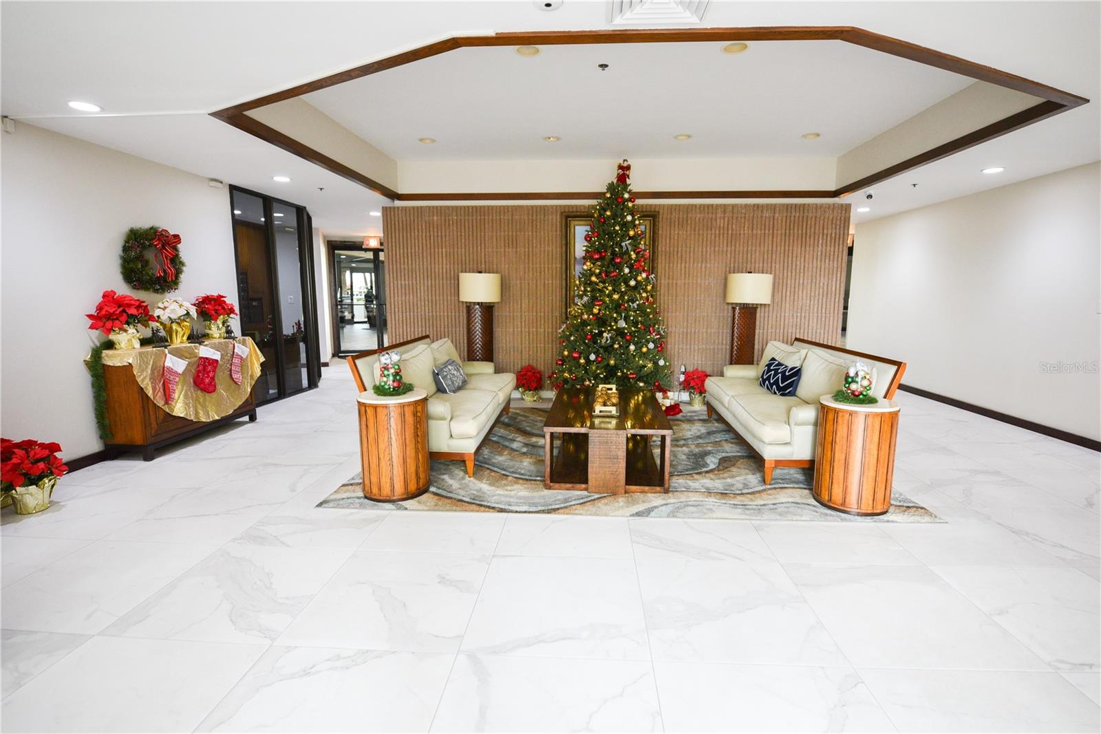 DANS ISLAND ON SAND KEY CONDO - Residential