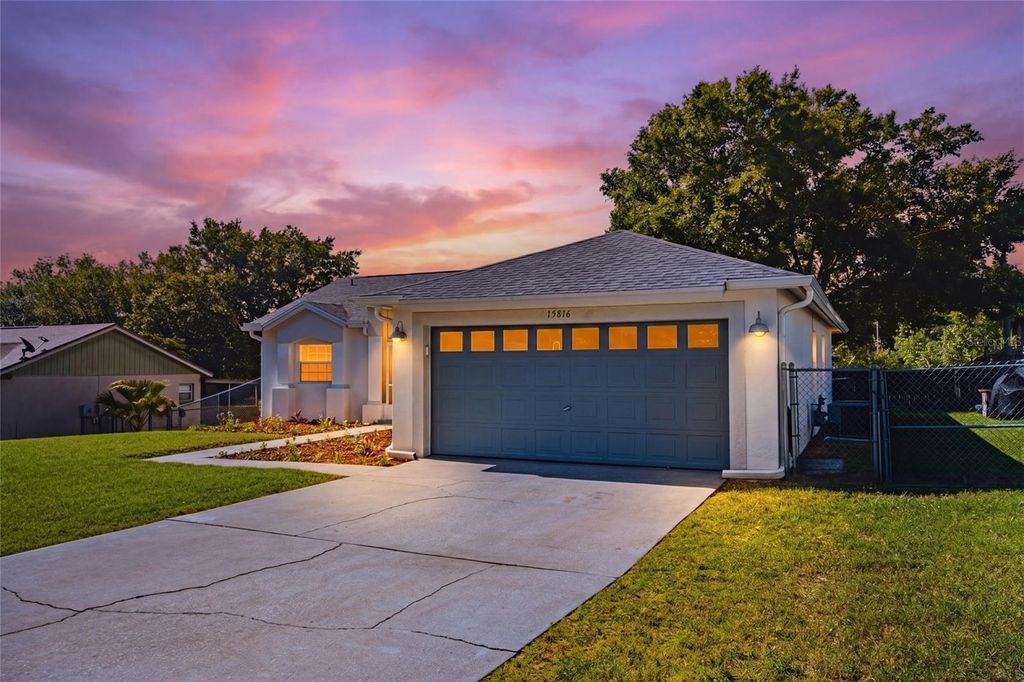 Photo of 15816 Oakland Court, Clermont, FL 34711 (MLS # O6401997)