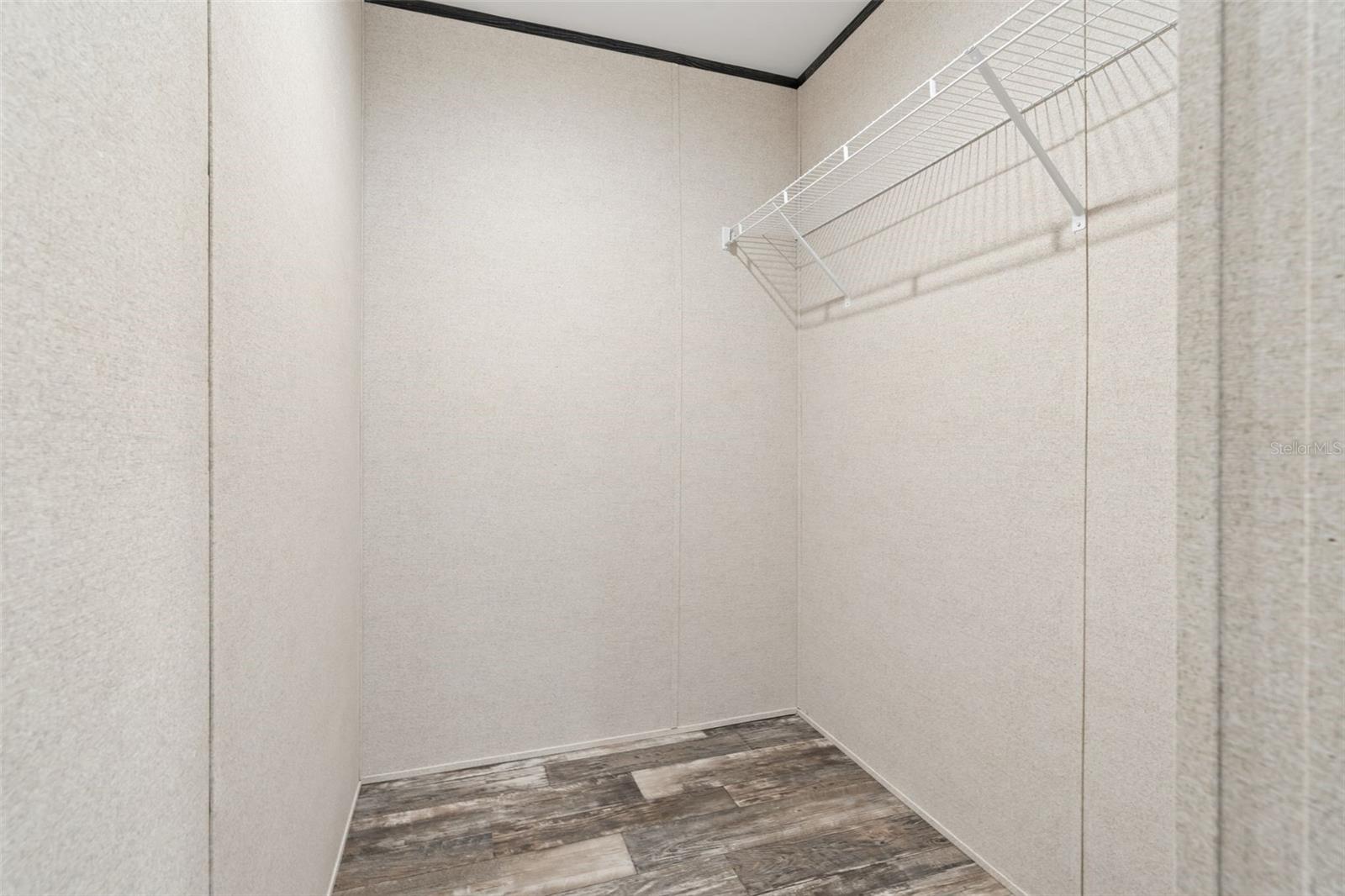 BLACK JACK RIDGE ESTATE - Residential