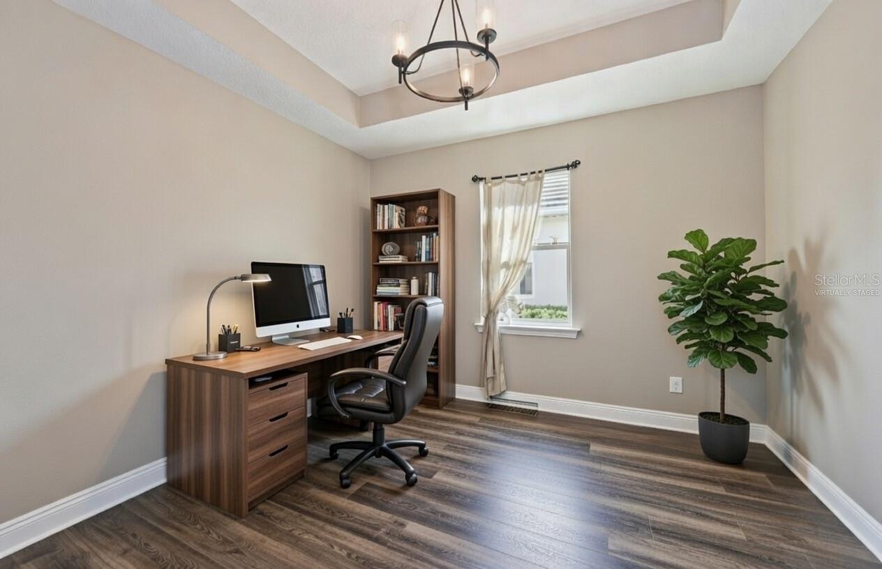 LAKEHOUSE COVE AT WATERSIDE - Residential