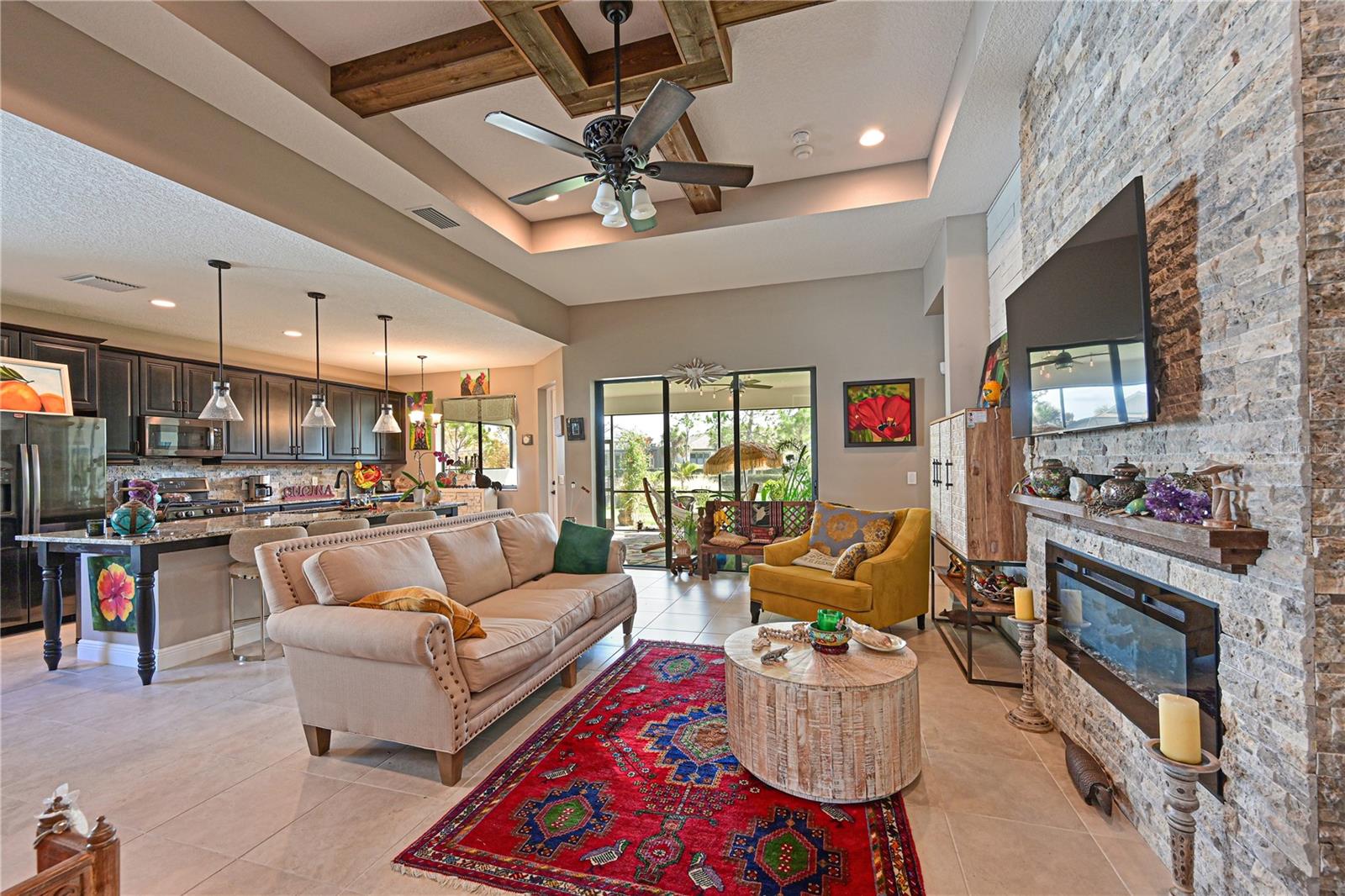 LAKEHOUSE COVE AT WATERSIDE - Residential