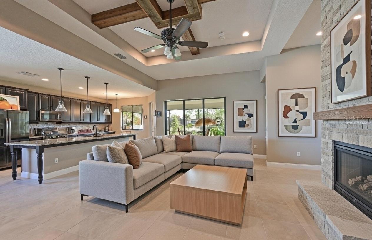 LAKEHOUSE COVE AT WATERSIDE - Residential