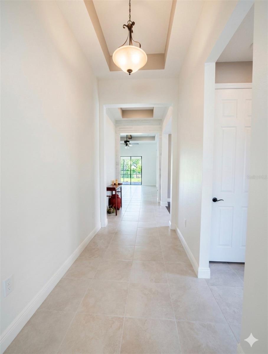 LAKEHOUSE COVE AT WATERSIDE - Residential