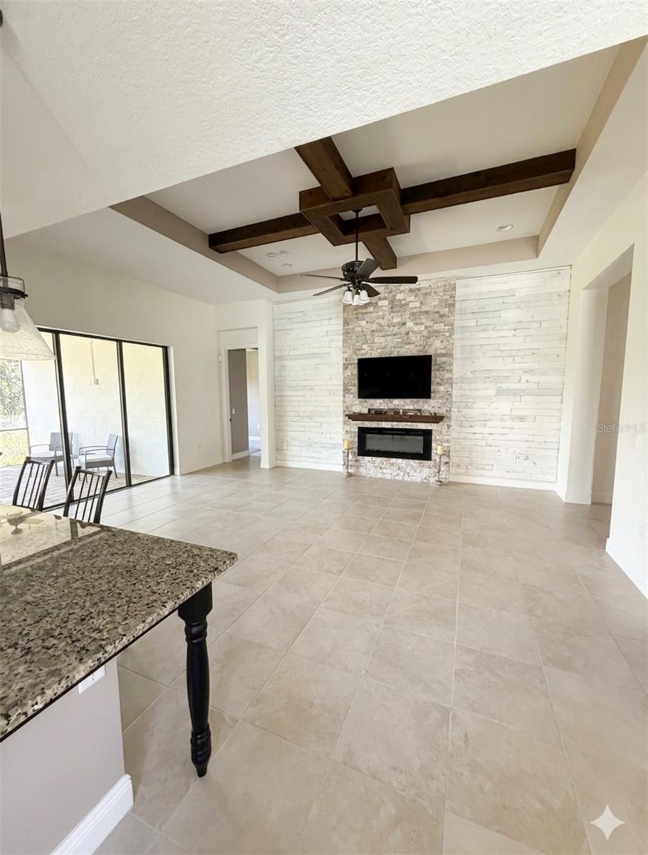 LAKEHOUSE COVE AT WATERSIDE - Residential