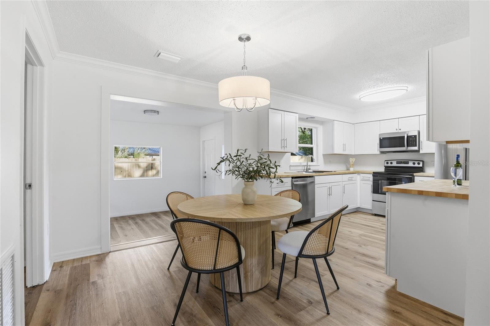 EPPERSON HEIGHTS - Residential