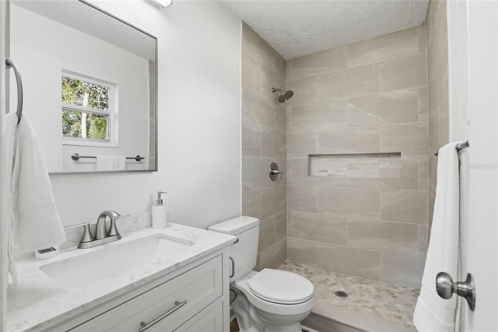 EPPERSON HEIGHTS - Residential