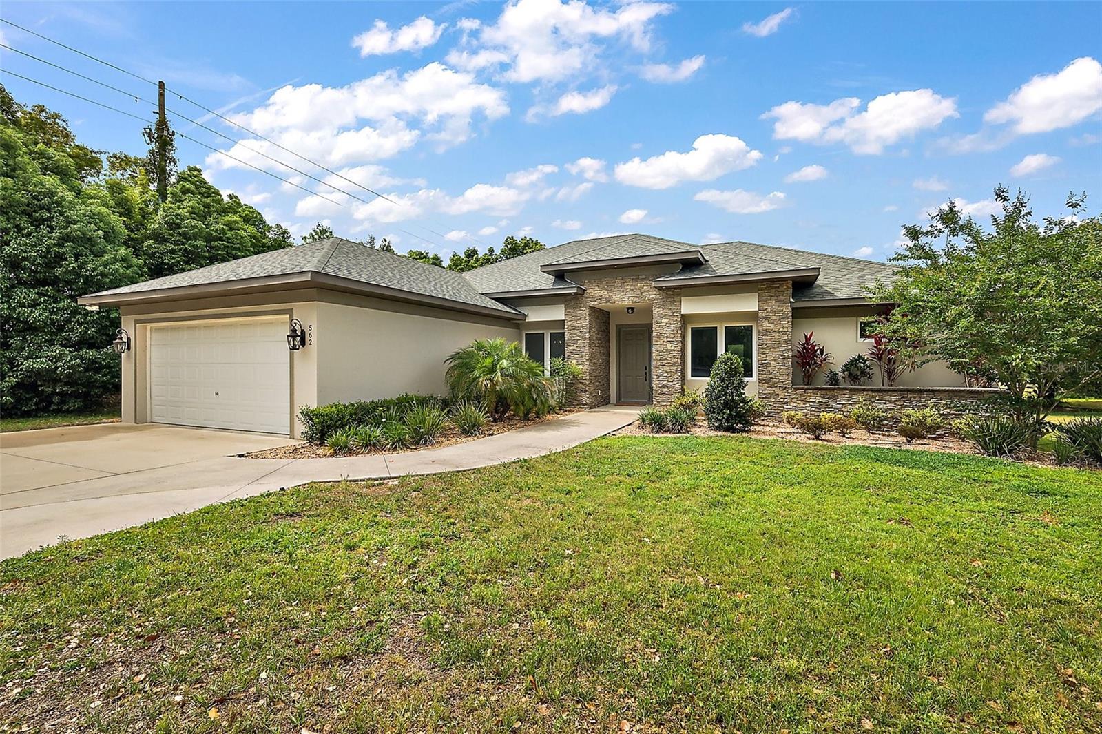 562 DOWLING CIRCLE