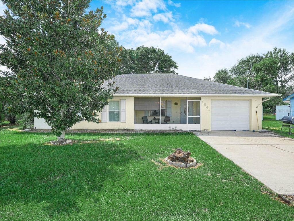 Photo of 4846 Mac Donald Street, Lake Wales, FL 33859 (MLS # K4903009)