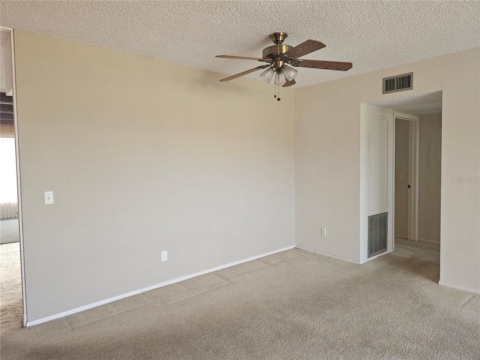 2284 PHILIPPINE DRIVE 39