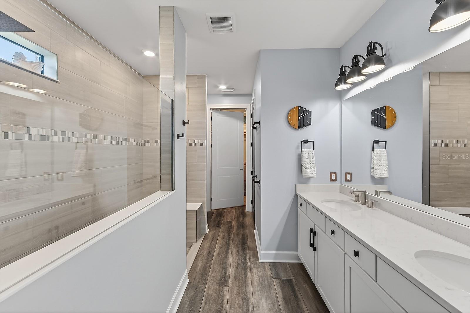 DEL WEBB LAKEWOOD RANCH - Residential