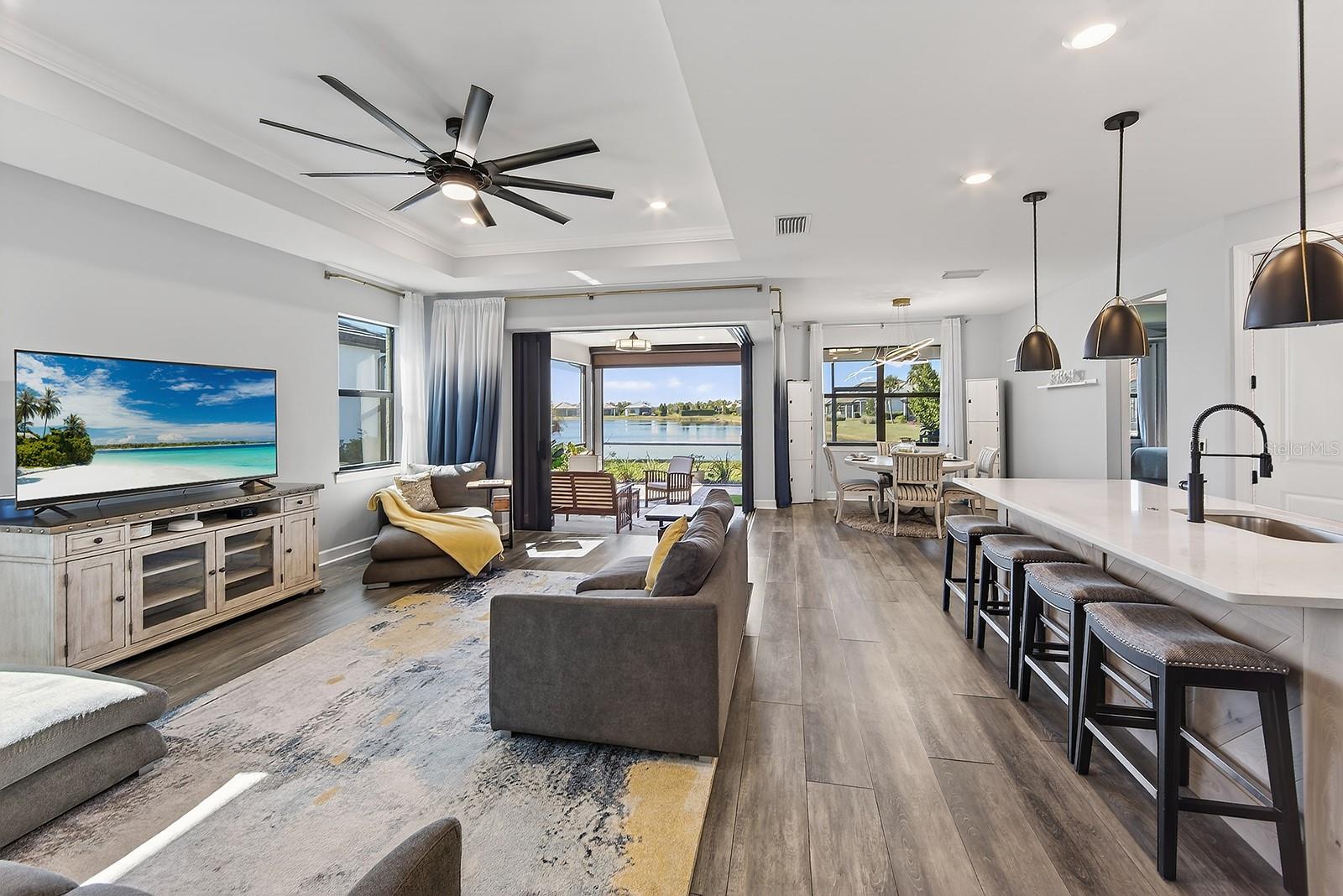 DEL WEBB LAKEWOOD RANCH - Residential