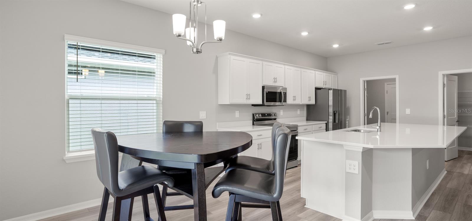 3151 LAUREL OAK LANE