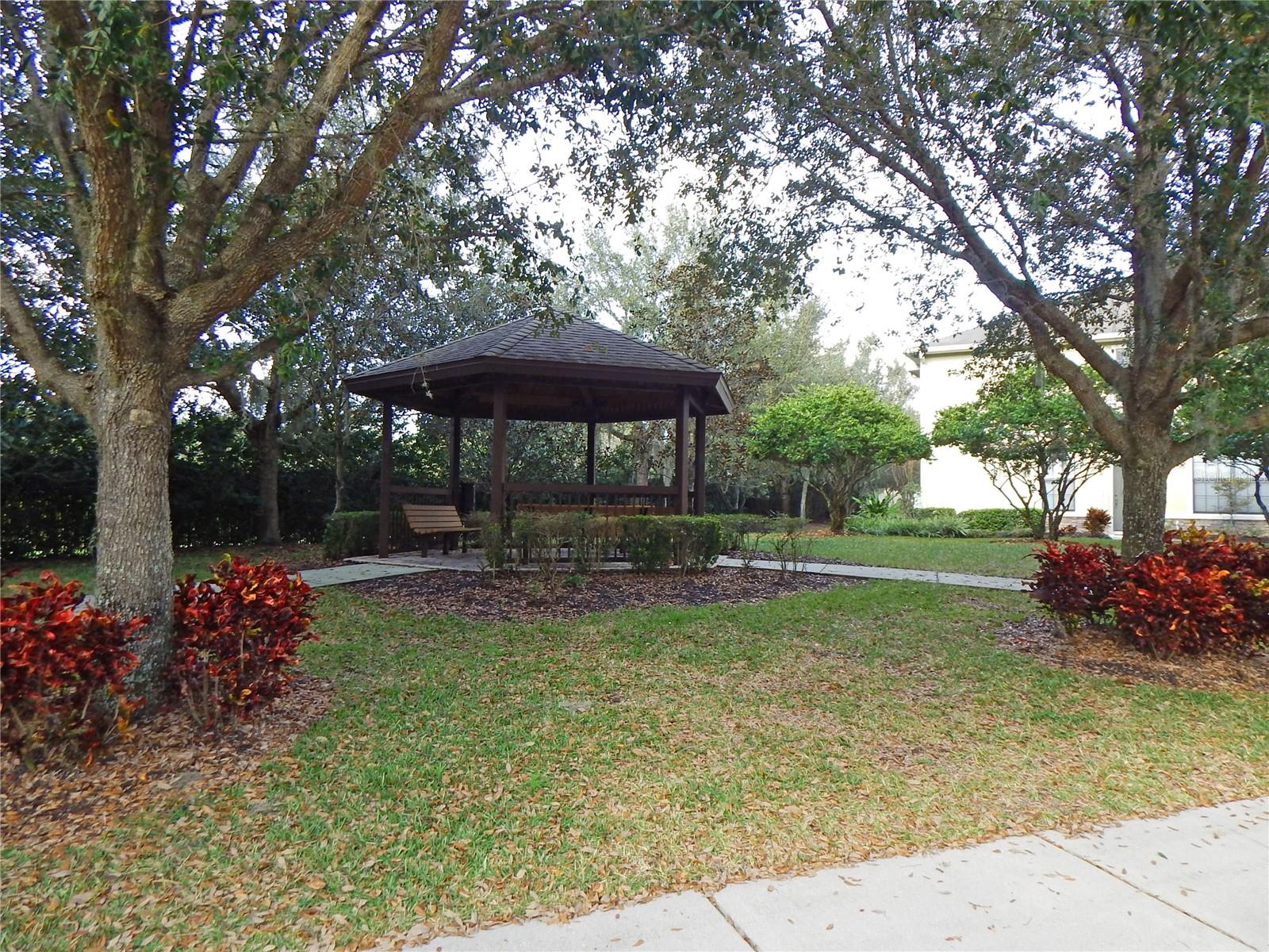 FISHHAWK RANCH PH 2 TR 1 - Residential