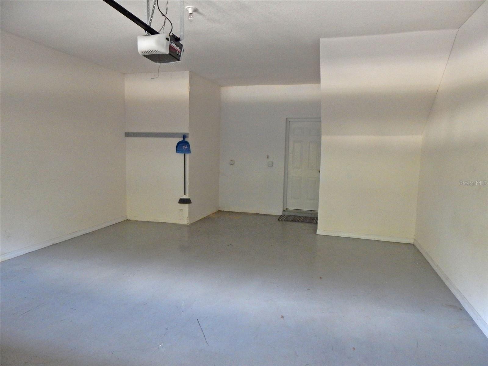 FISHHAWK RANCH PH 2 TR 1 - Residential