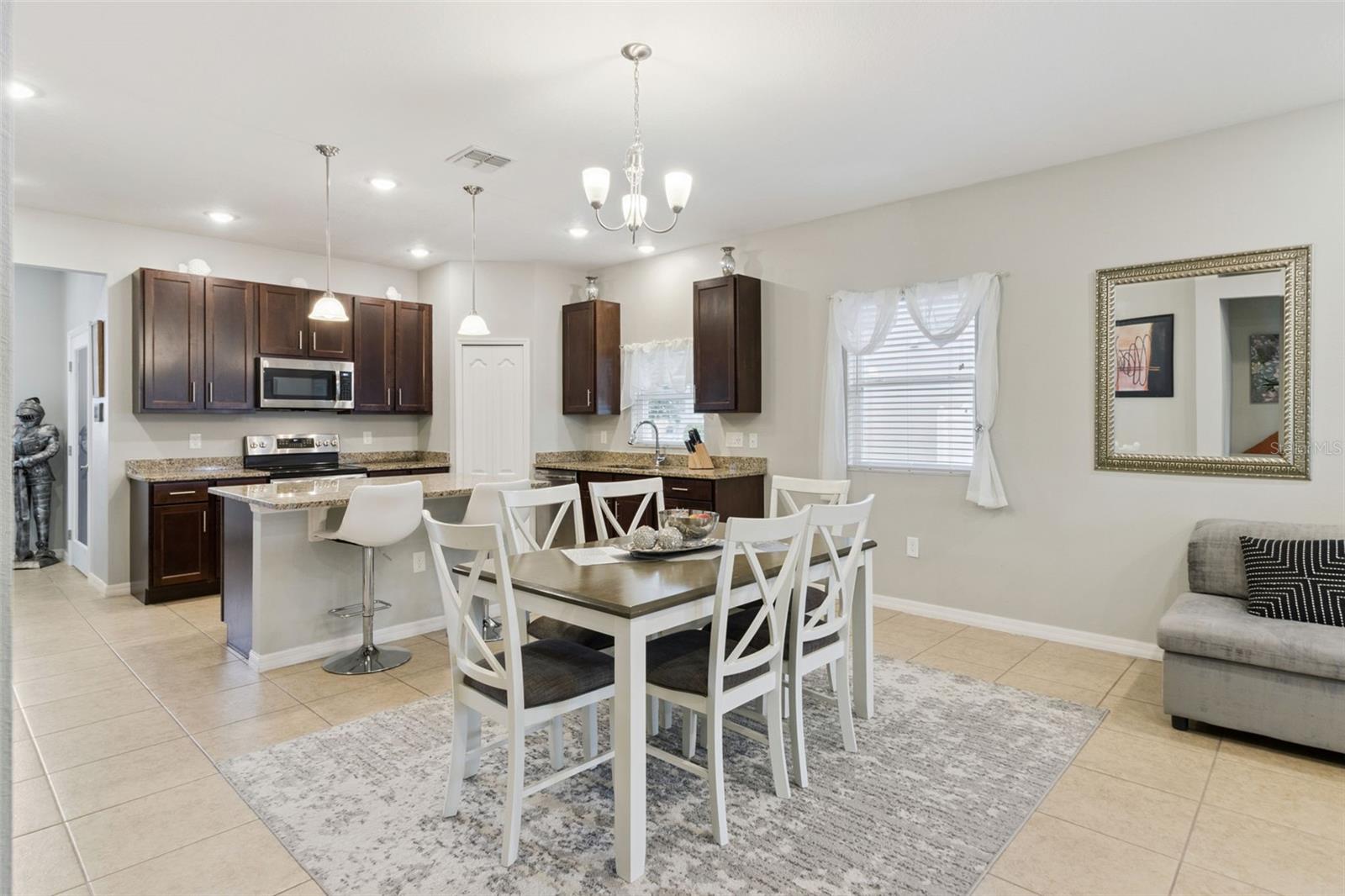 MALLORY SQUARE PH 2 - Residential