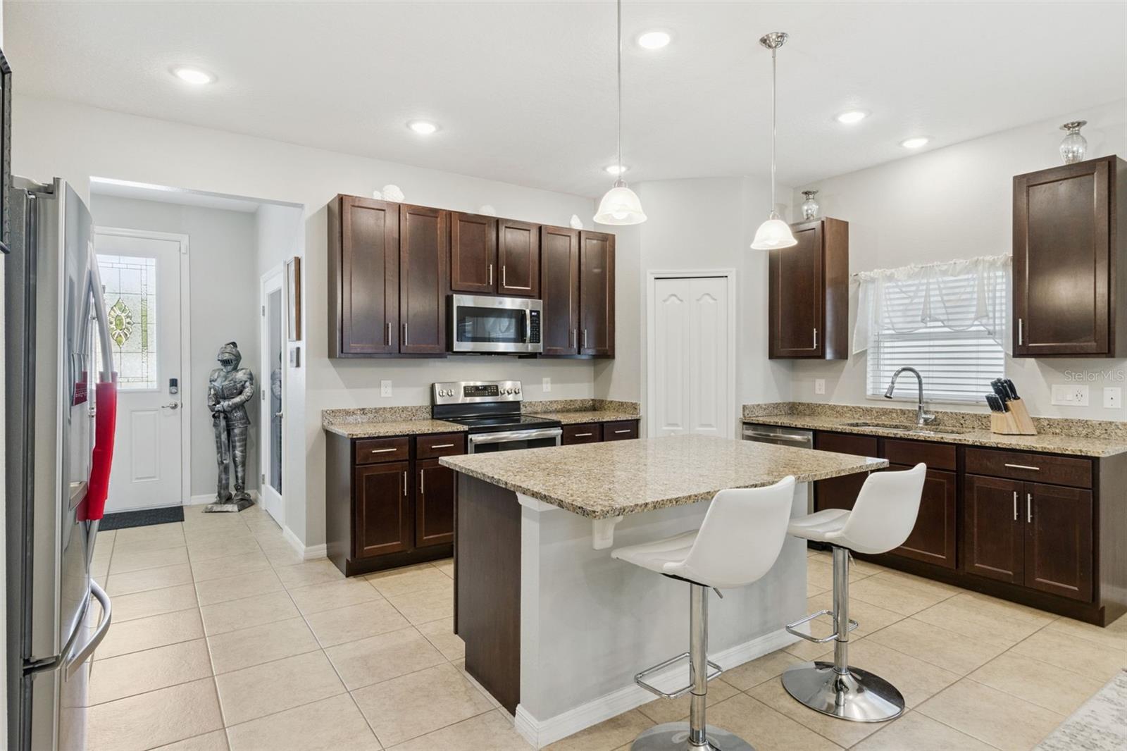 MALLORY SQUARE PH 2 - Residential