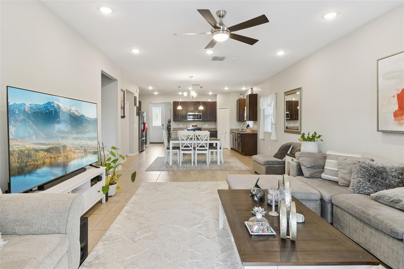 MALLORY SQUARE PH 2 - Residential