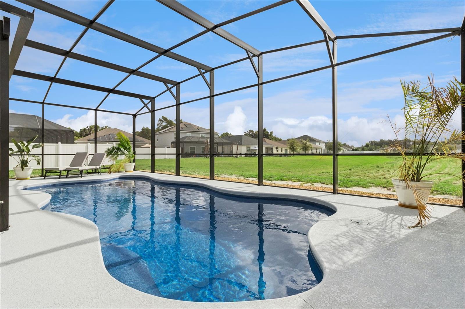 MALLORY SQUARE PH 2 - Residential