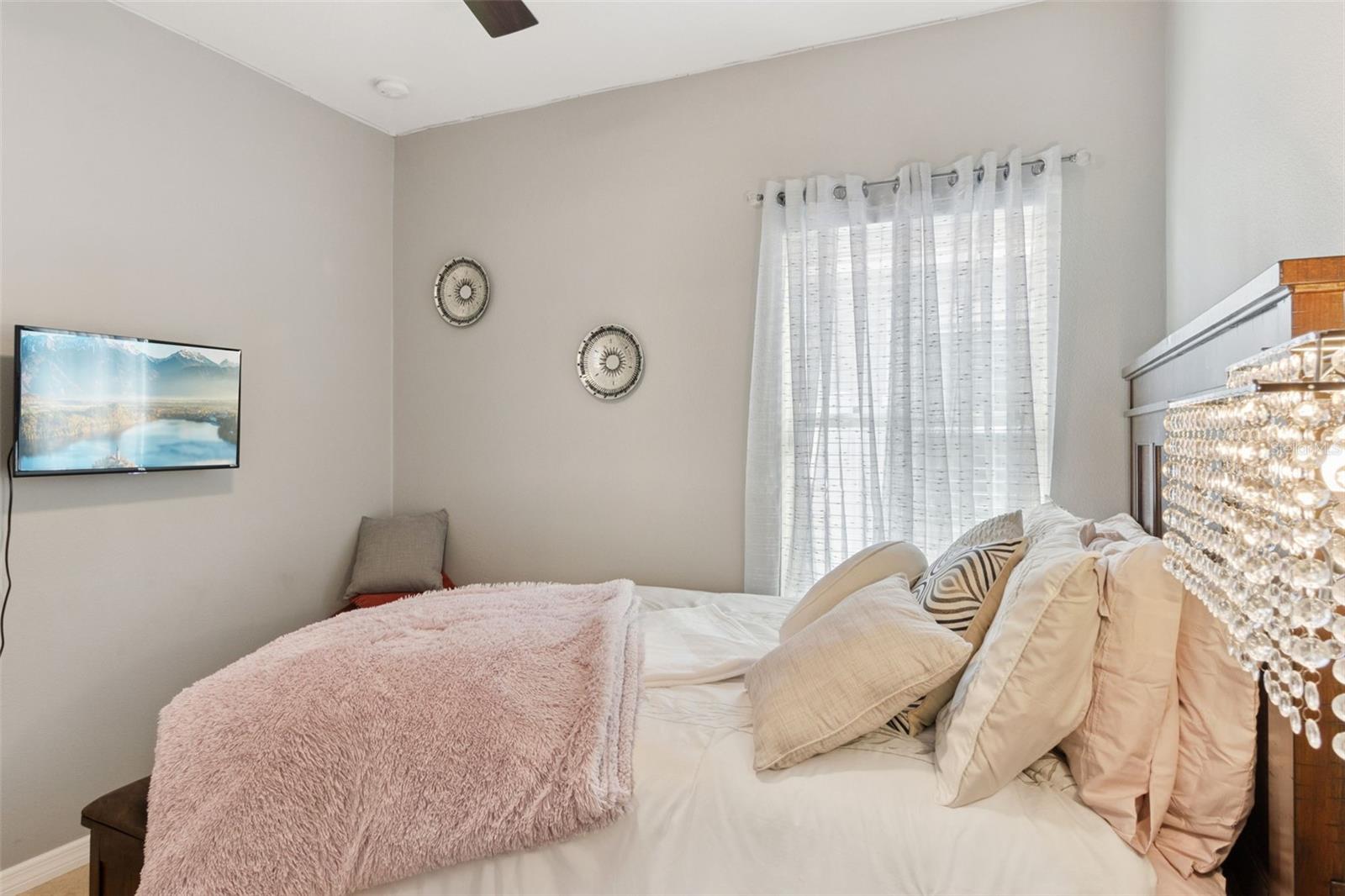 MALLORY SQUARE PH 2 - Residential