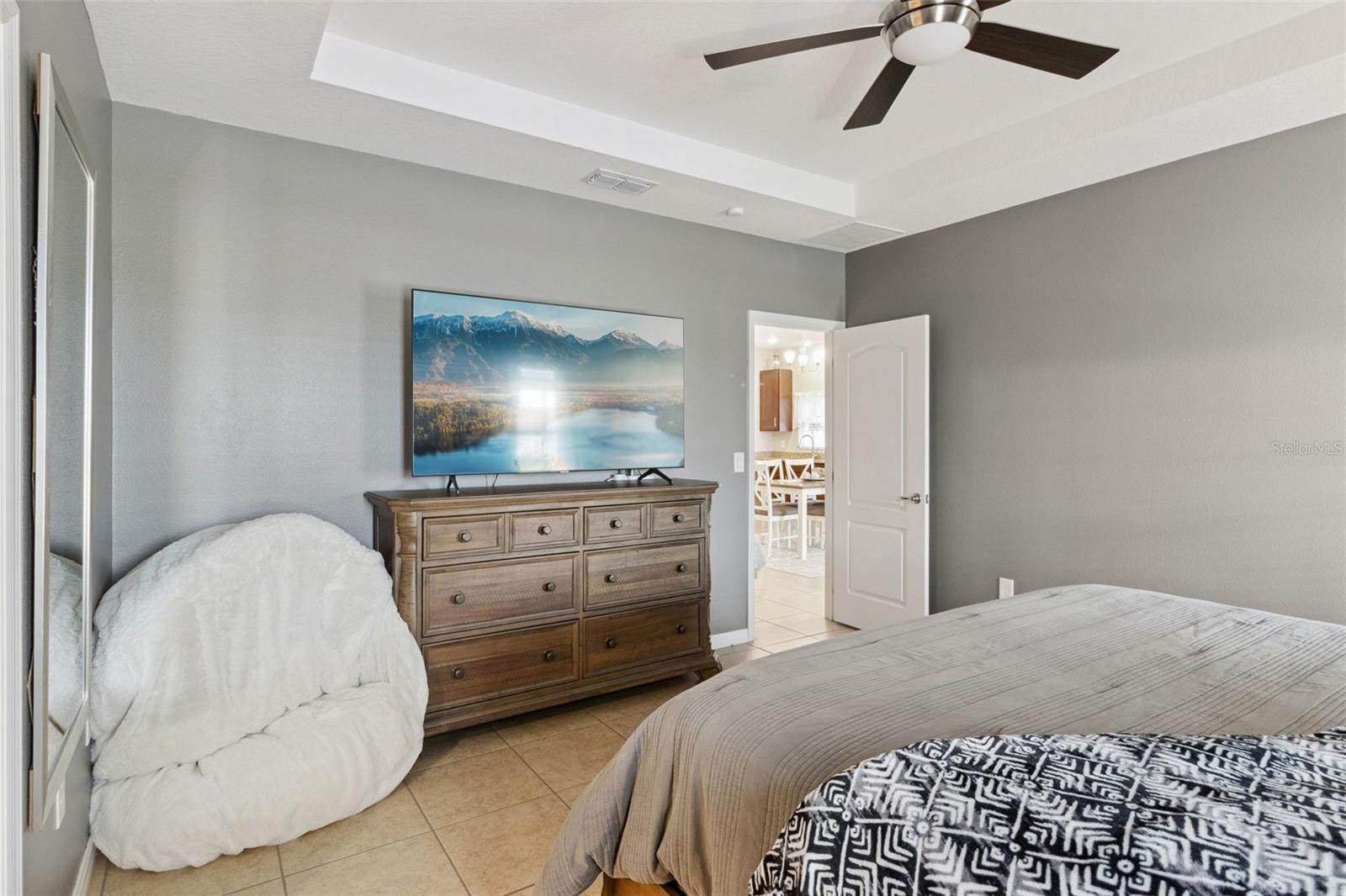 MALLORY SQUARE PH 2 - Residential