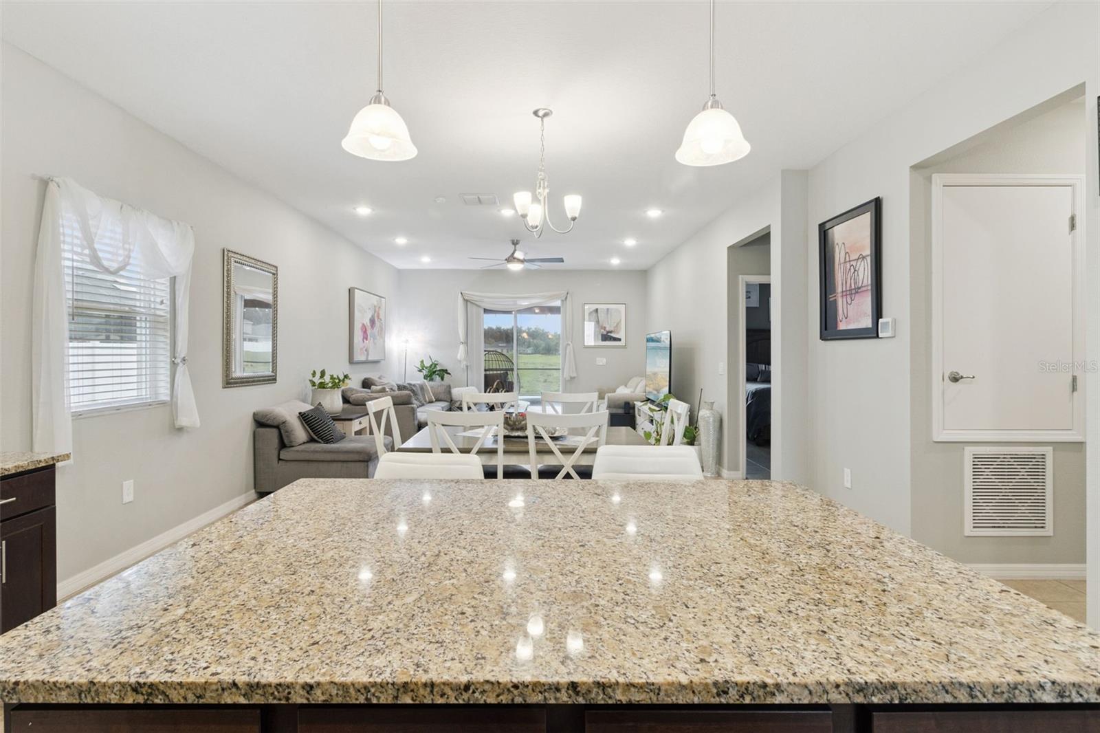 MALLORY SQUARE PH 2 - Residential