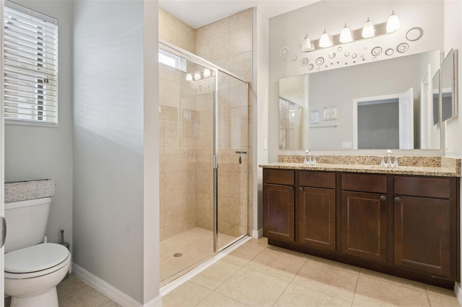 MALLORY SQUARE PH 2 - Residential