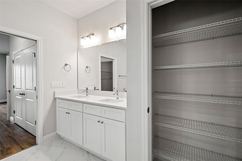 Tiny photo for 5355 SE 91st Street, Ocala, FL 34480 (MLS # V4946422)