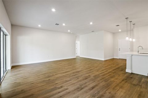 Tiny photo for 5355 SE 91st Street, Ocala, FL 34480 (MLS # V4946422)