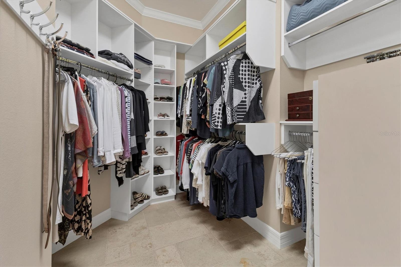 PRESTANCIE, LA VISTA - Residential