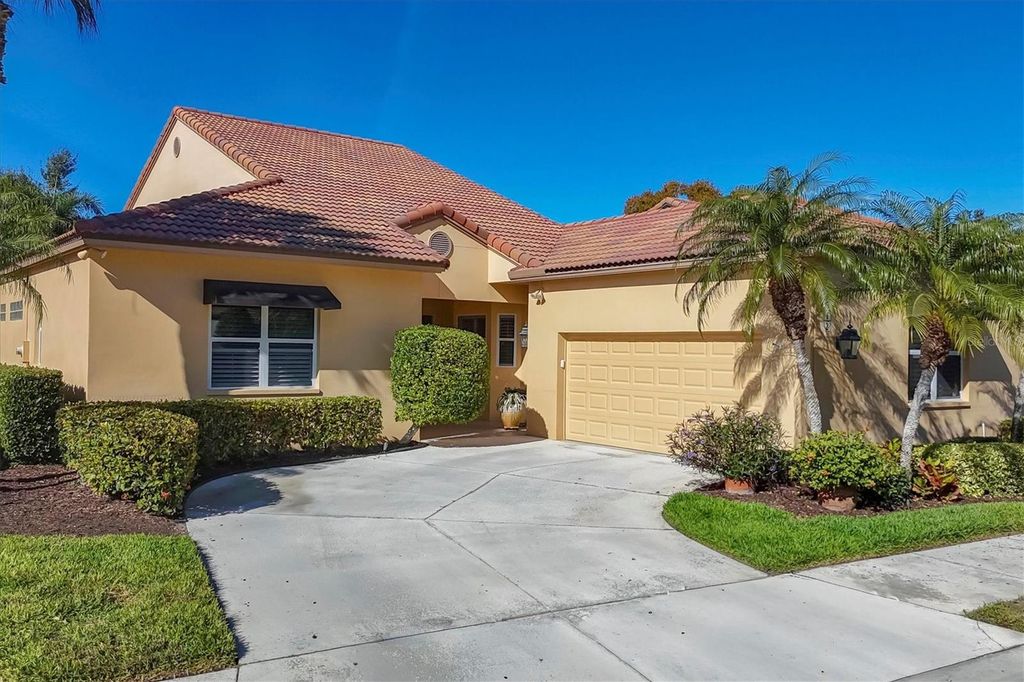 Photo of 7612 Calle Facil, Sarasota, FL 34238 (MLS # A4677546)