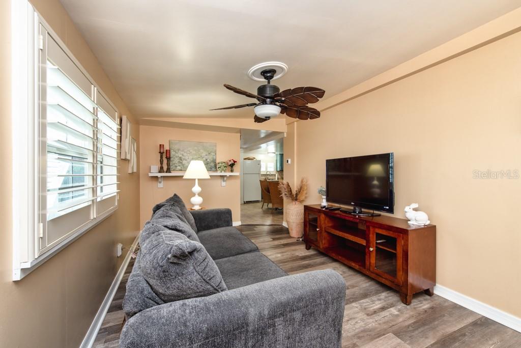 4851 W GANDY BOULEVARD B2L38