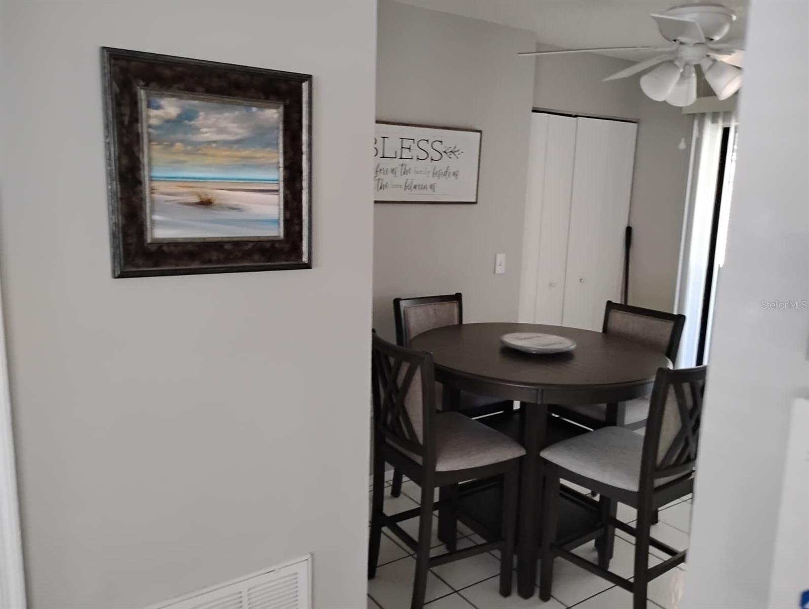 MANASOTA SUB LT 7 BLK J - Residential