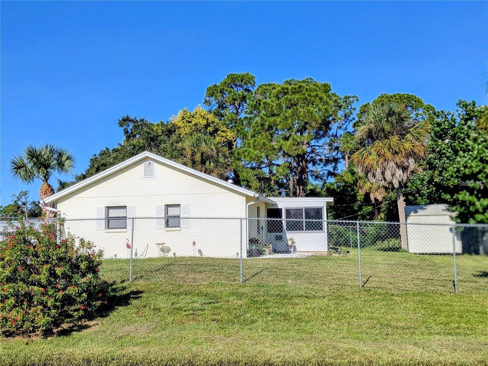 MANASOTA SUB LT 7 BLK J - Residential