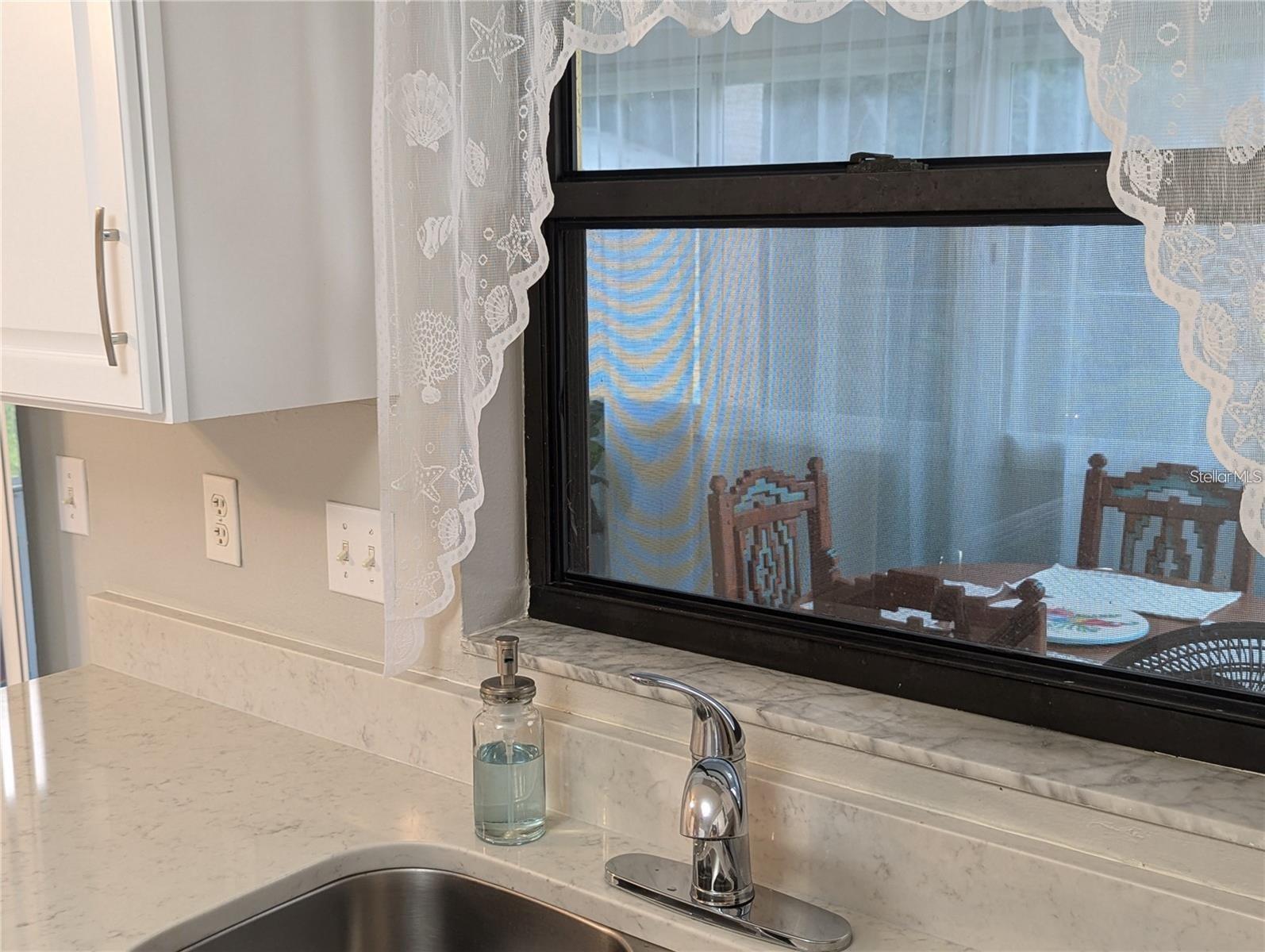 MANASOTA SUB LT 7 BLK J - Residential