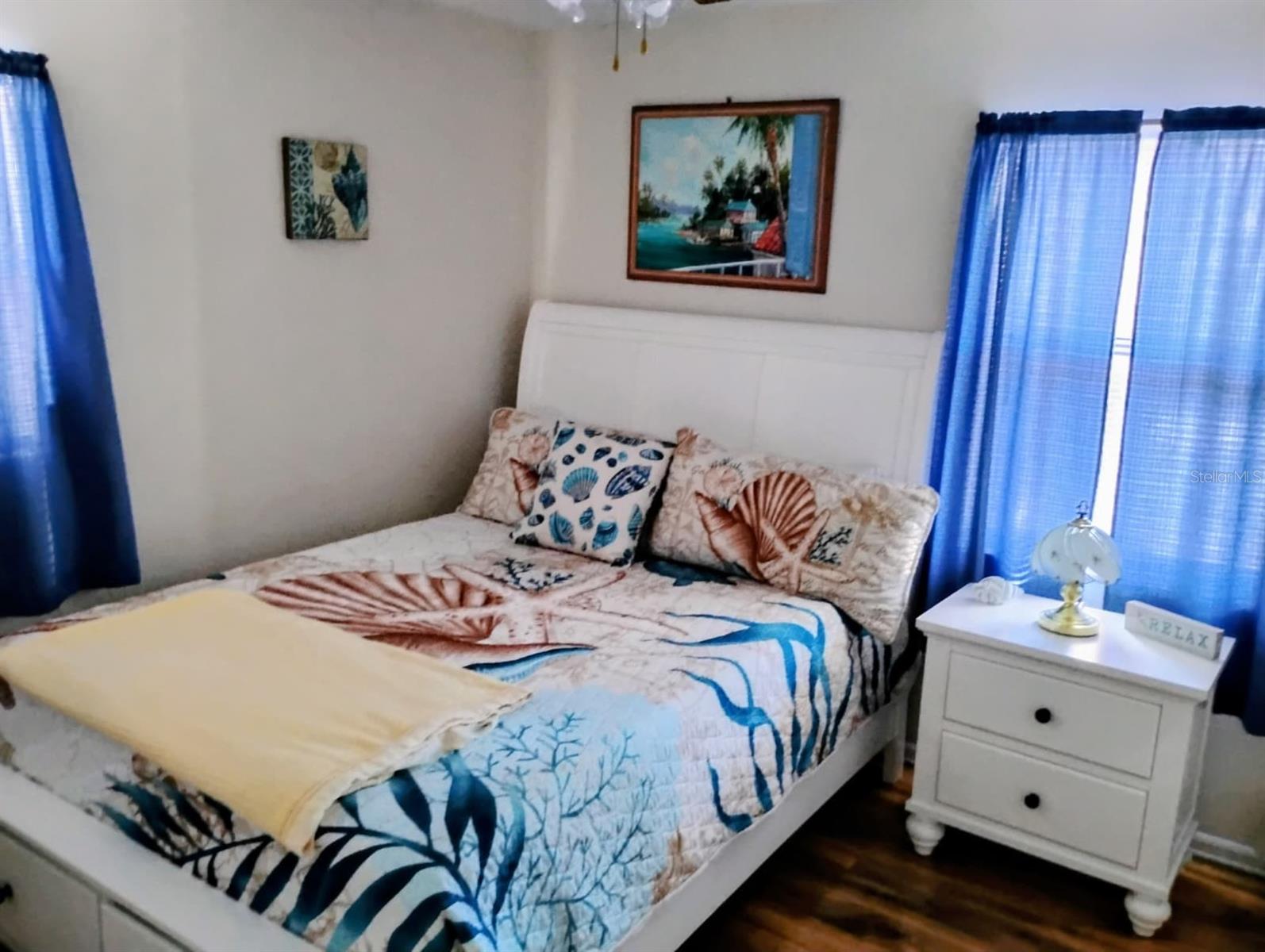 MANASOTA SUB LT 7 BLK J - Residential