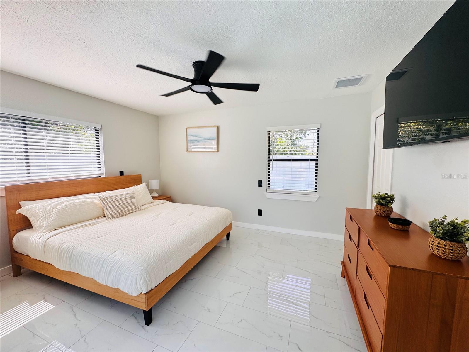 APOLLO BEACH UNIT 1 PT 2 - Residential