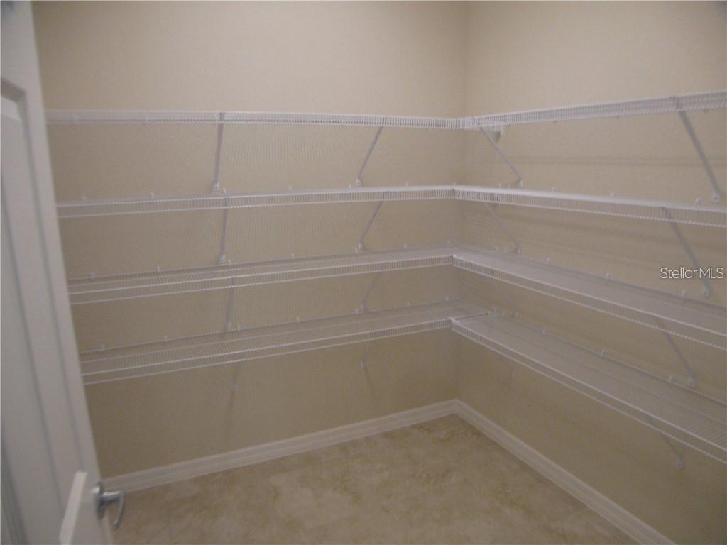 CANOPY RESERVE - Residential Lease