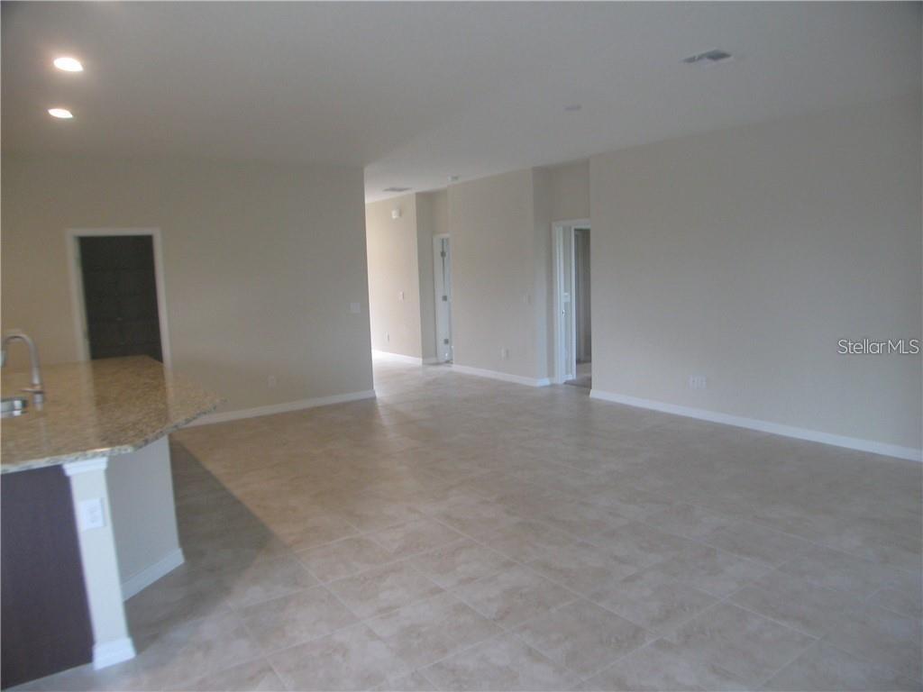 CANOPY RESERVE - Residential Lease